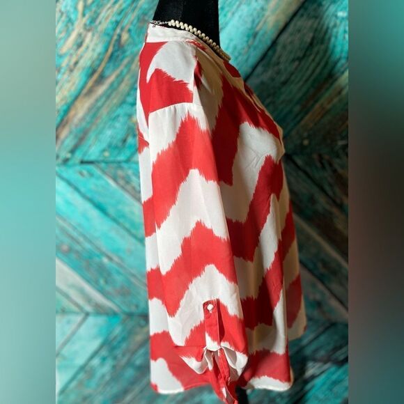 New Directions Orange & White Chevron V-neck Blouse Size Large EPC - Picture 6 of 6